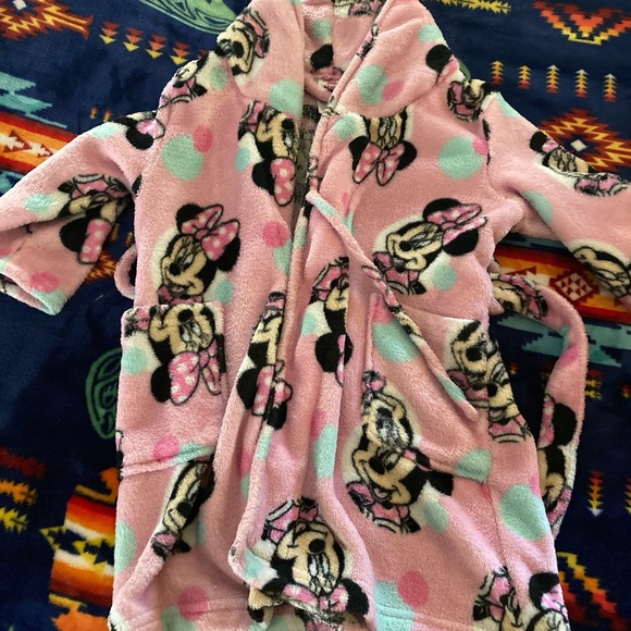 Minnie Mouse lot! For your Minnie Mouse obsessed 3-4 year old 💕 - Picture 12 of 14